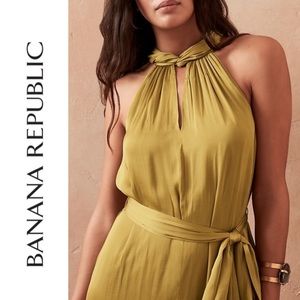 💛NWT BANANA REPUBLIC Satin Maxi Dress in Gold